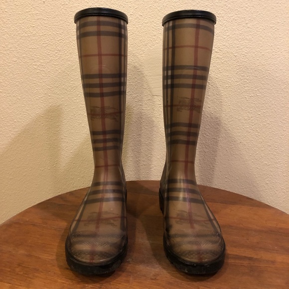 BURBERRY RAIN BOOTS - Picture 1 of 5